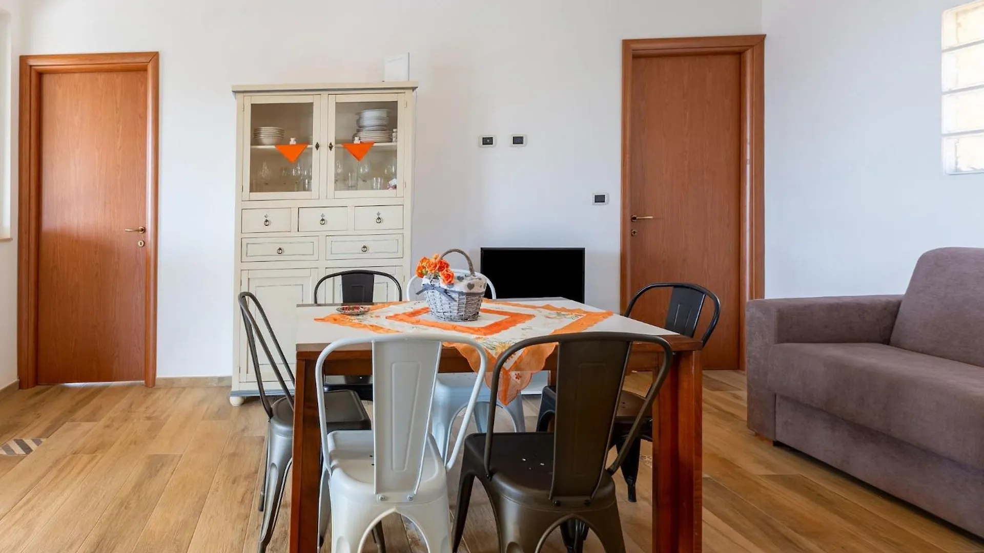 Ravishing Villa In Realmonte With Private Swimming Pool Italy