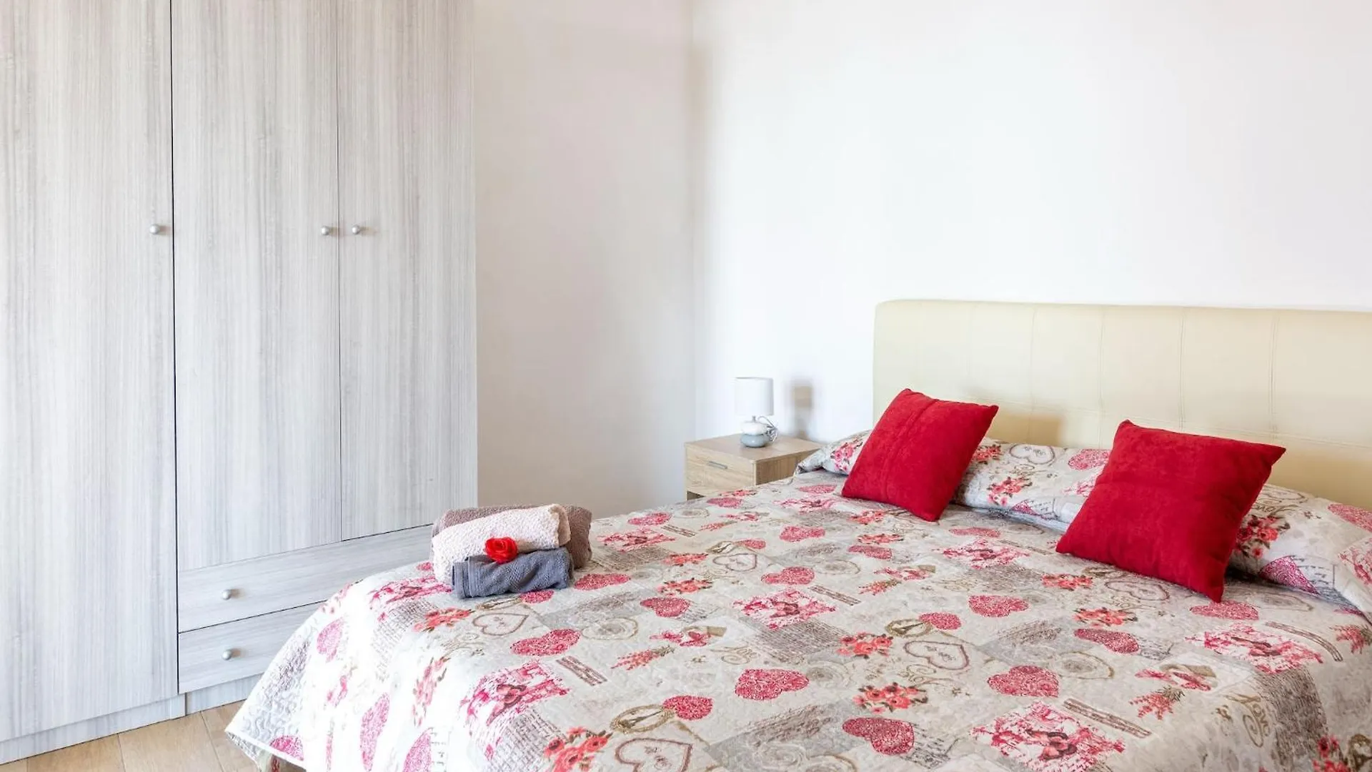 Ravishing Villa In Realmonte With Private Swimming Pool