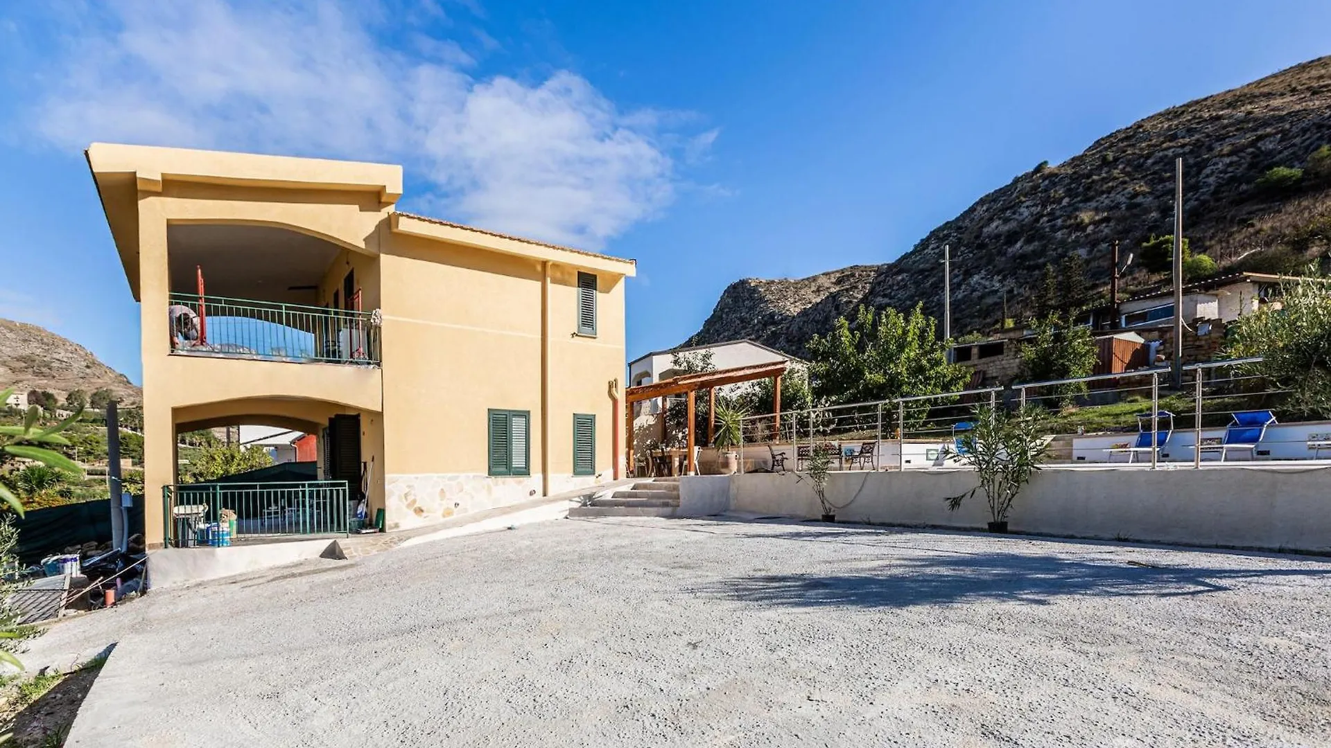 Ravishing Villa In Realmonte With Private Swimming Pool Italy