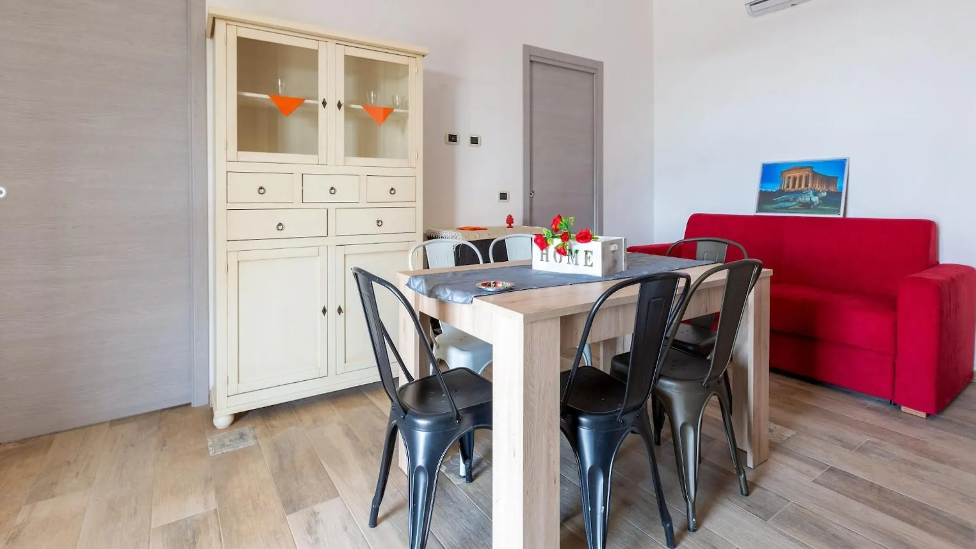 Ravishing Villa In Realmonte With Private Swimming Pool