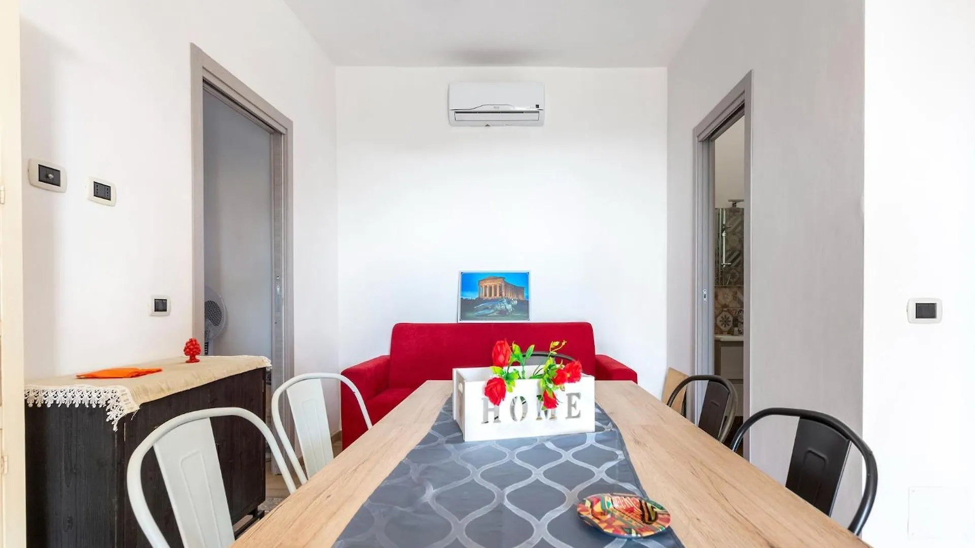Ravishing Villa In Realmonte With Private Swimming Pool
