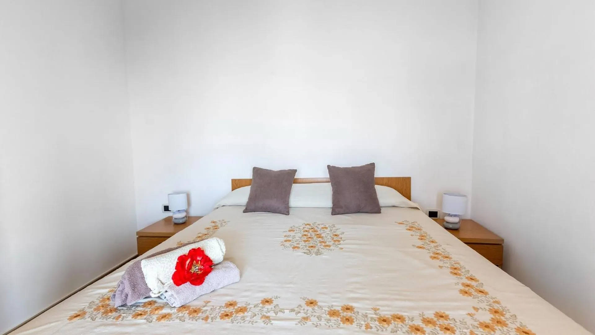 Ravishing Villa In Realmonte With Private Swimming Pool Italien